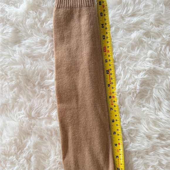 Cuyana Wool Cashmere Tan Women's Sweater - Picture 7 of 8